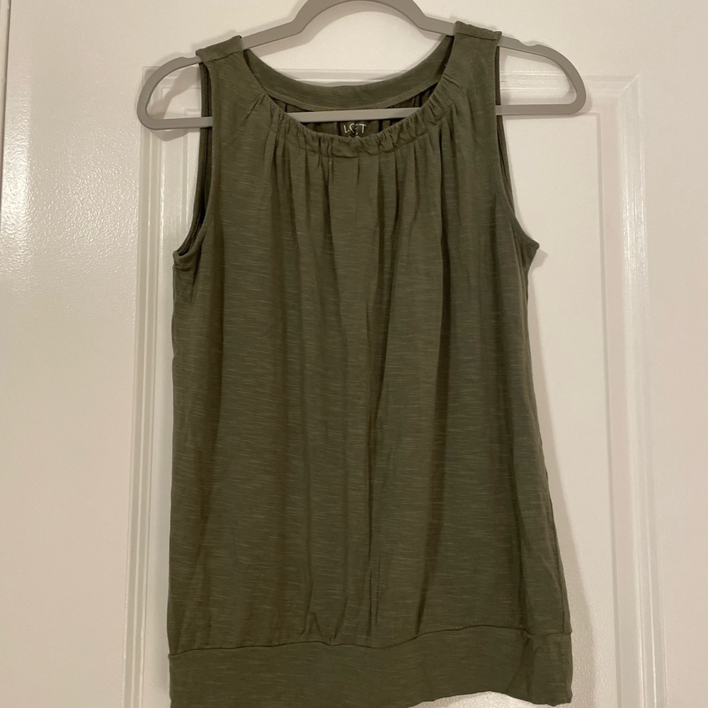 Loft Tank green women’s size XS banded bottom